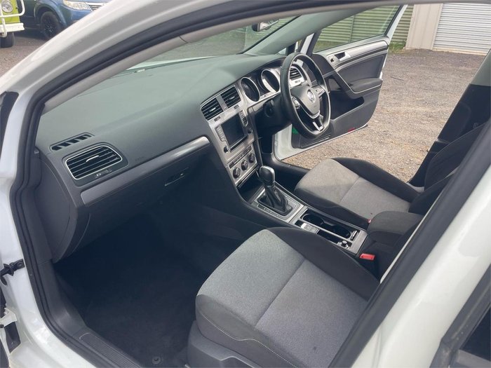 2016 Volkswagen Golf 92TSI Trendline 7 MY17 Pure White