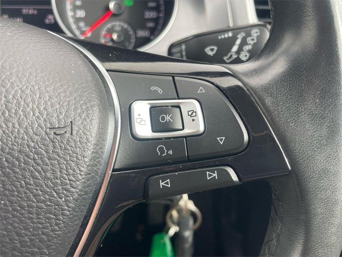 2016 Volkswagen Golf 92TSI Trendline 7 MY17 Pure White