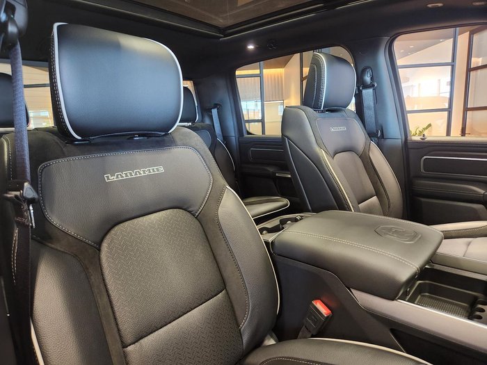 2025 RAM 1500 Laramie Sport Hurricane SO RamBox