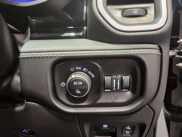 2025 RAM 1500 Laramie Sport Hurricane SO RamBox