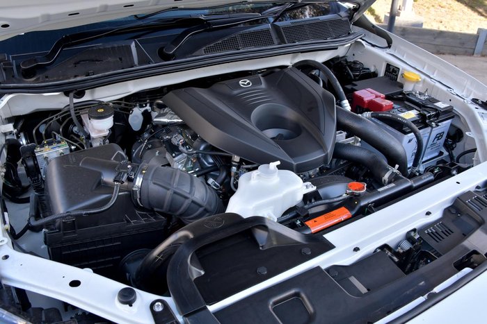 2025 Mazda BT-50 XT