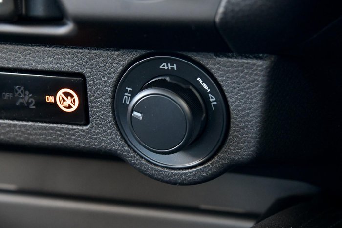 2025 Mazda BT-50 XT