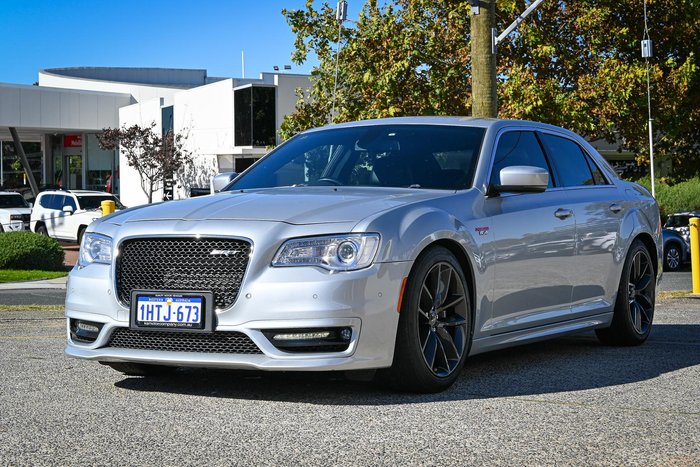 2019 Chrysler 300 SRT Core