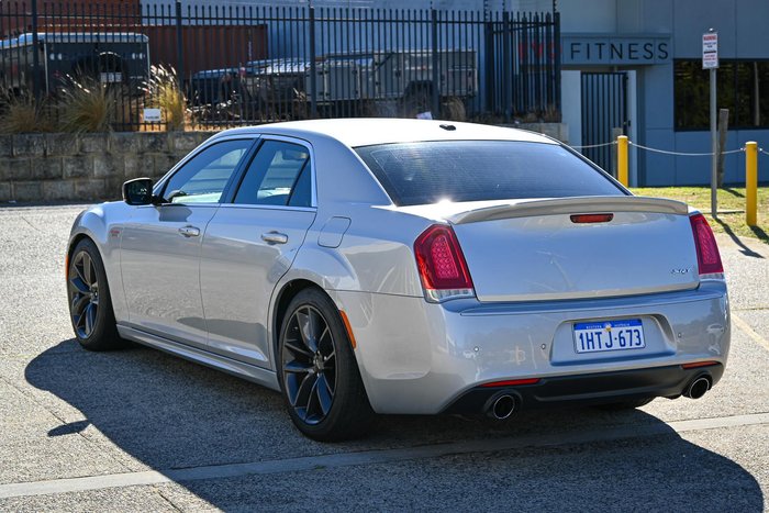2019 Chrysler 300 SRT Core