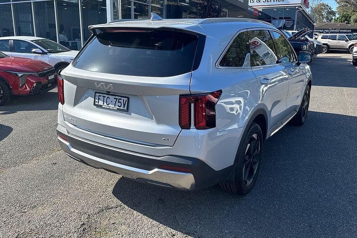 2025 Kia Sorento Sport