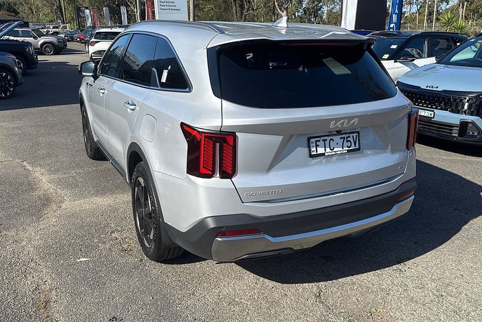 2025 Kia Sorento Sport