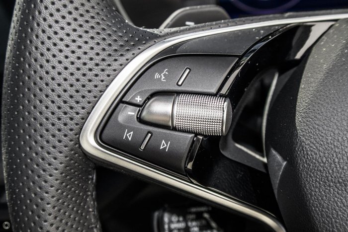 2025 SKODA Octavia 110TSI Select NX MY25 Moon White