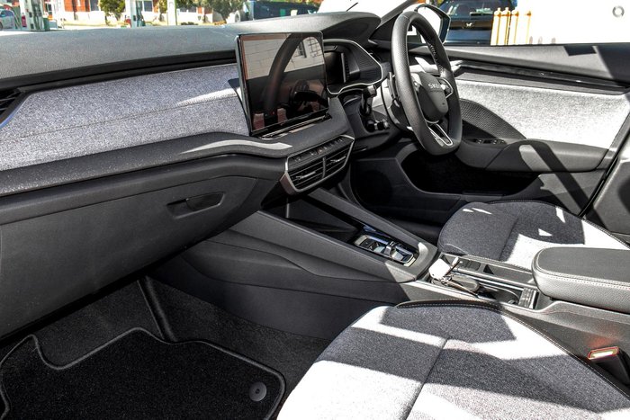 2025 SKODA Octavia 110TSI Select NX MY25 Moon White