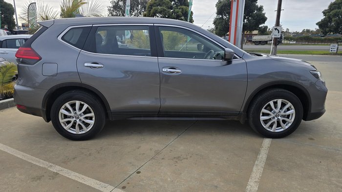 2017 Nissan X-TRAIL ST