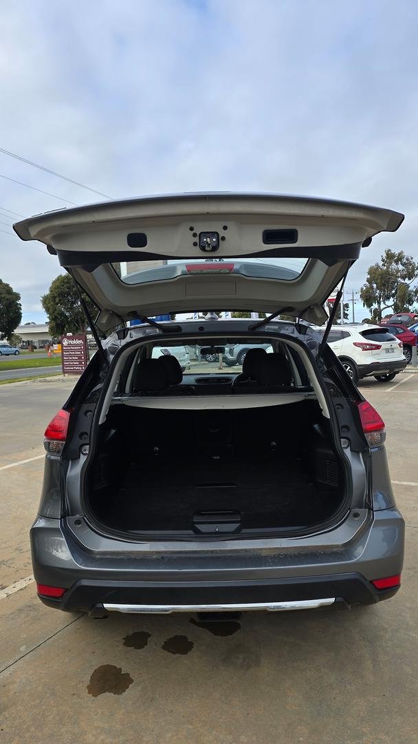 2017 Nissan X-TRAIL ST