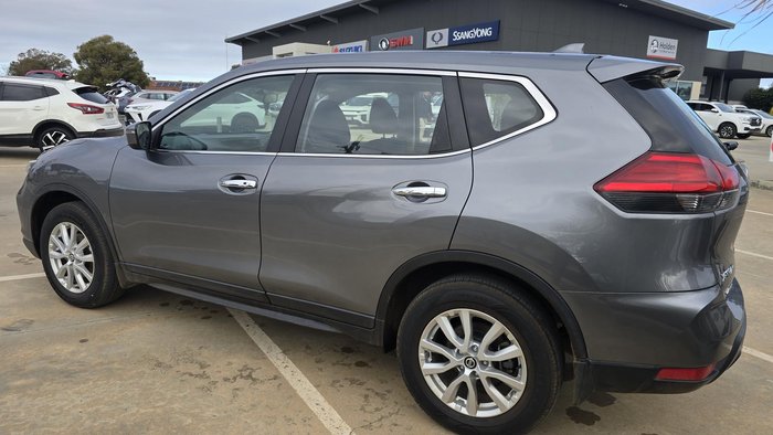 2017 Nissan X-TRAIL ST