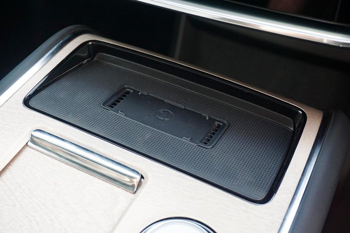 2025 Volvo EX90 Plus Twin Motor