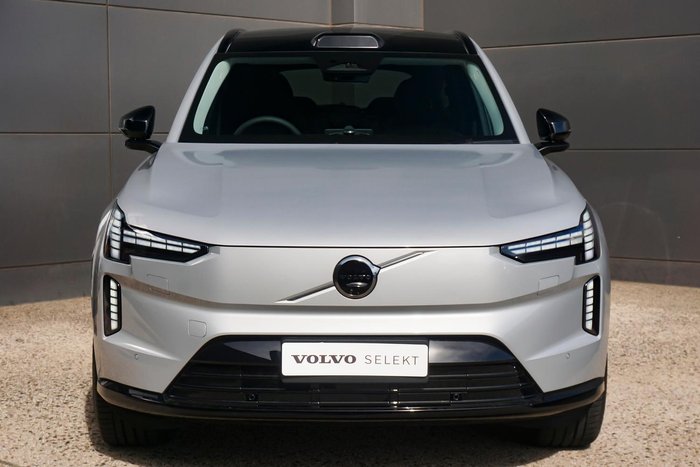 2025 Volvo EX90 Plus Twin Motor