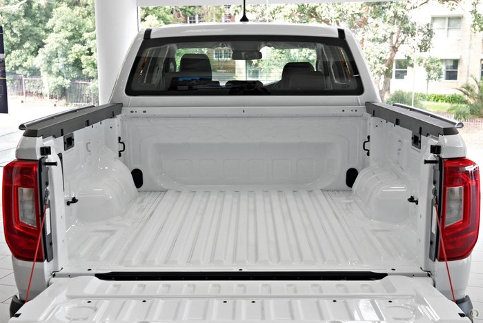 2024 Volkswagen Amarok TDI405 Core NF MY24 4X4 Dual Range Clear White