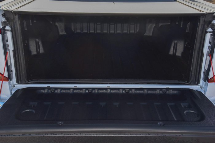 2024 Volkswagen Amarok TDI405 Core NF MY24 4X4 Dual Range Clear White