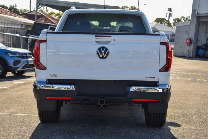 2024 Volkswagen Amarok TDI405 Core NF MY24 4X4 Dual Range Clear White