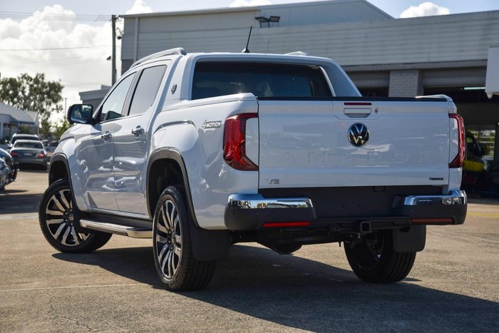 2024 Volkswagen Amarok TDI405 Core NF MY24 4X4 Dual Range Clear White