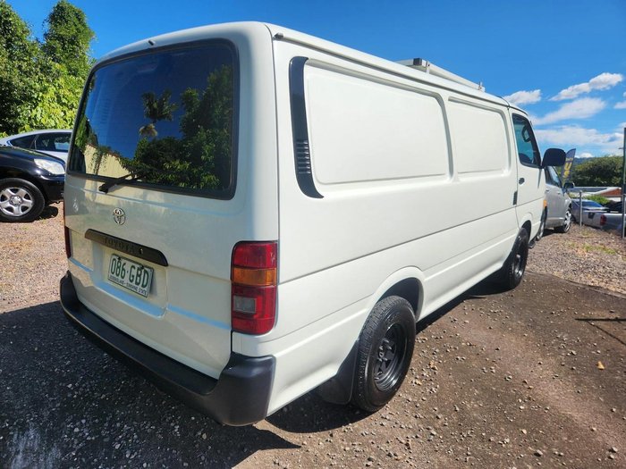 1998 Toyota Hiace RZH103R French Vanilla