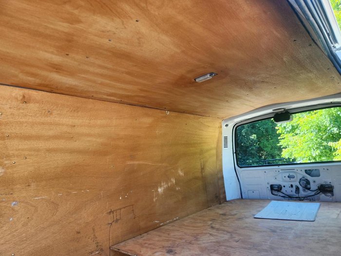 1998 Toyota Hiace RZH103R French Vanilla