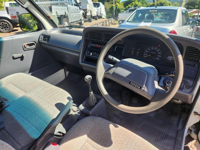 1998 Toyota Hiace RZH103R French Vanilla