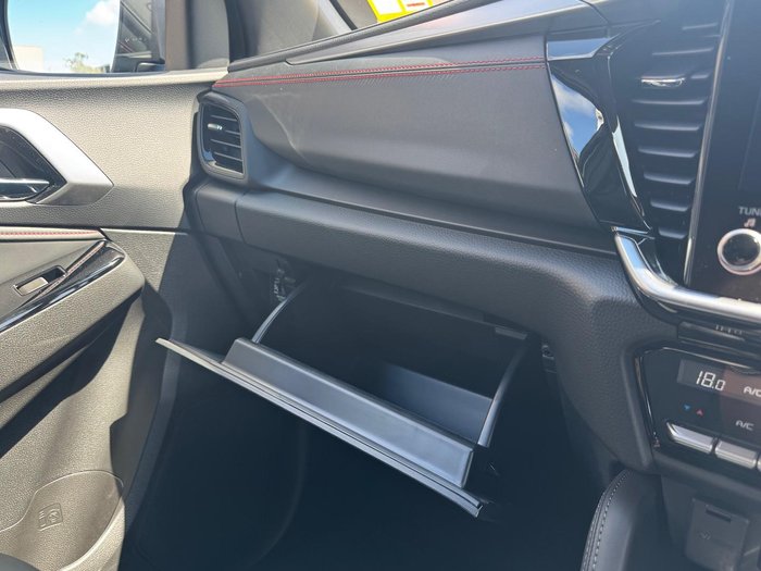 2026 Isuzu MU-X X-TERRAIN