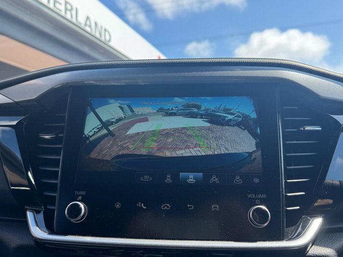 2026 Isuzu MU-X X-TERRAIN