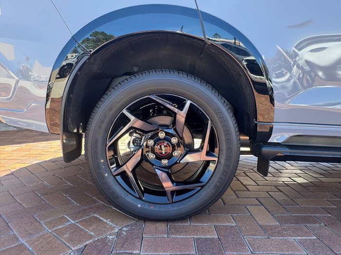 2026 Isuzu MU-X X-TERRAIN