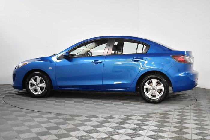 2013 Mazda 3 Neo