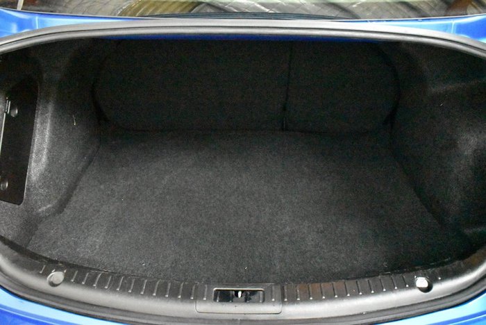 2013 Mazda 3 Neo