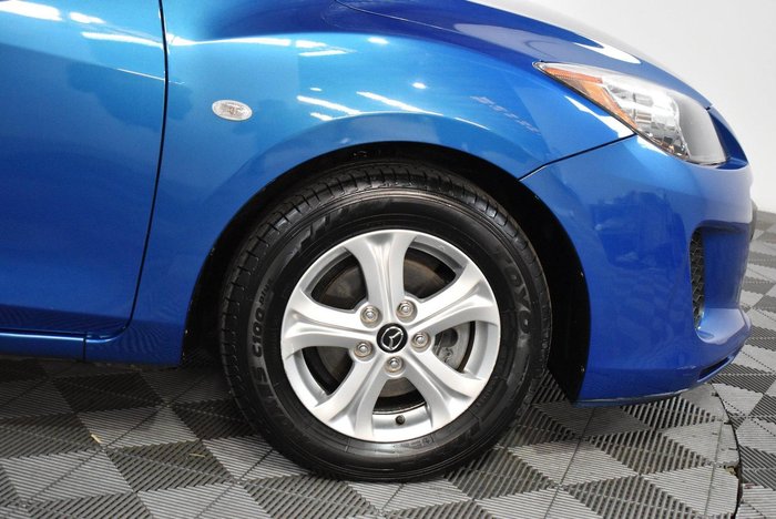 2013 Mazda 3 Neo
