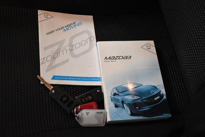 2013 Mazda 3 Neo