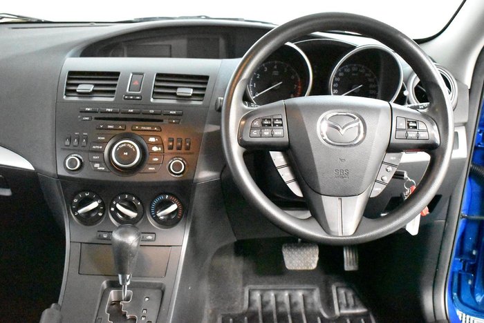 2013 Mazda 3 Neo
