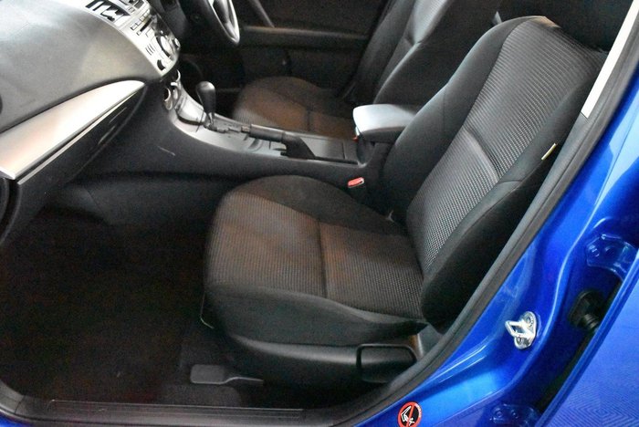 2013 Mazda 3 Neo