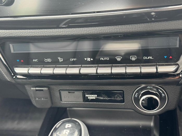 2025 Isuzu D-MAX X-TERRAIN