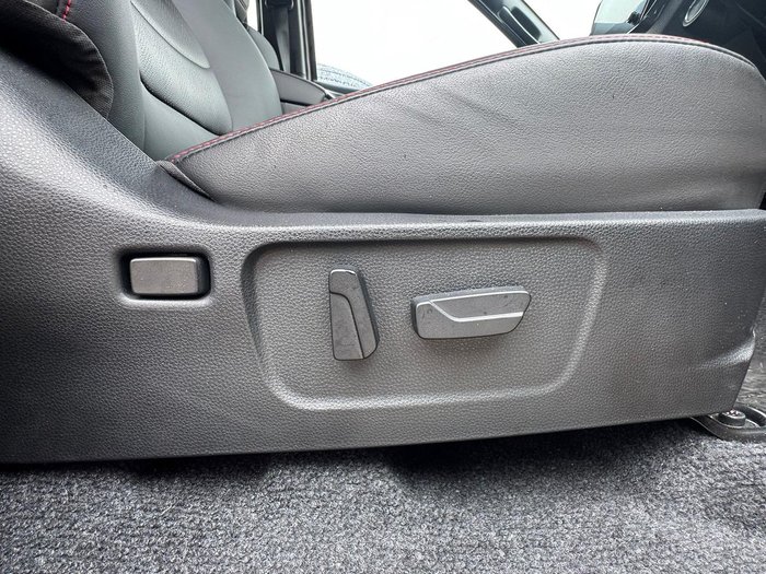 2025 Isuzu D-MAX X-TERRAIN