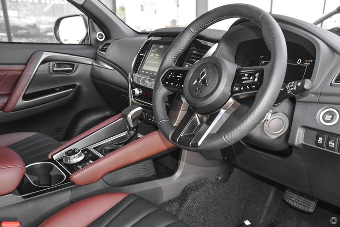 2024 Mitsubishi Pajero Sport GSR