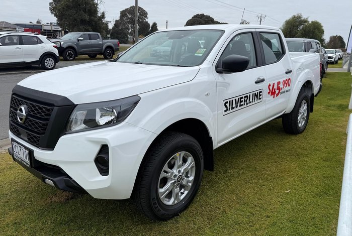 2025 Nissan Navara SL