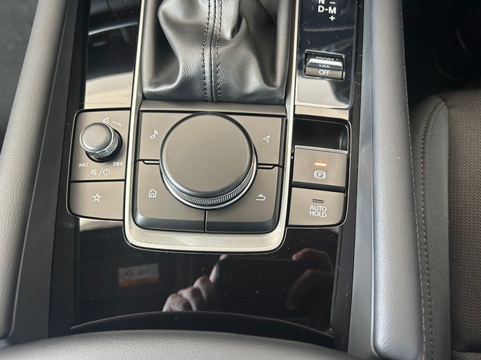 2025 Mazda 3 G20 Pure