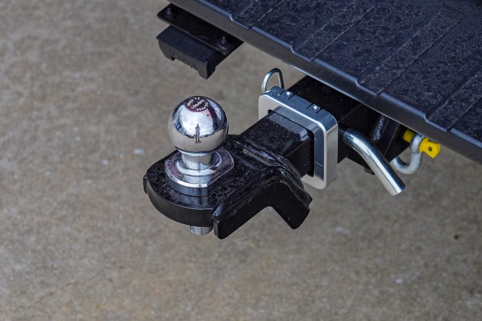 2025 Isuzu D-MAX X-RIDER