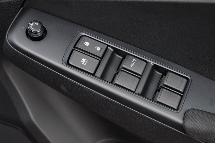 2025 Isuzu D-MAX X-RIDER