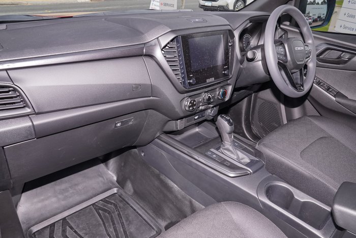 2025 Isuzu D-MAX X-RIDER