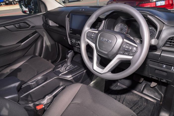 2024 Isuzu D-MAX SX High Ride