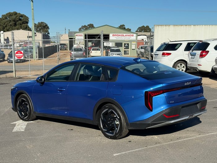 2025 Kia K4 Sport+