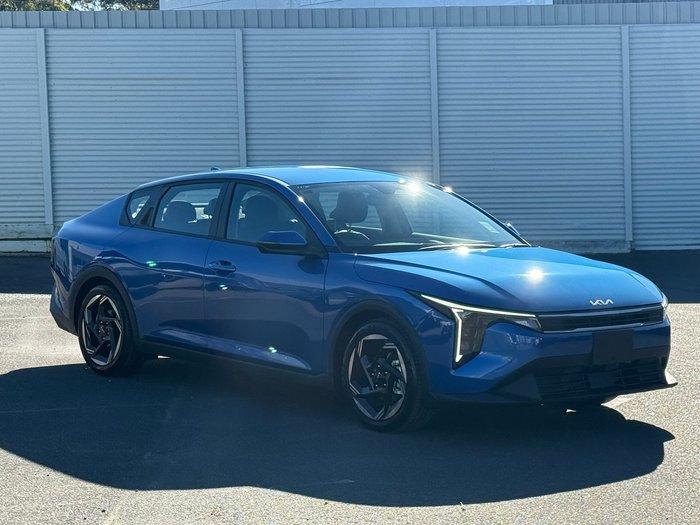 2025 Kia K4 Sport+
