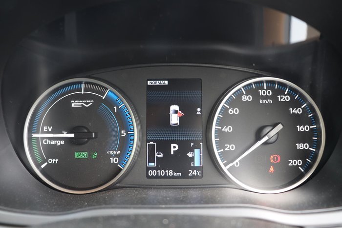 2024 Mitsubishi Eclipse Cross PHEV ES