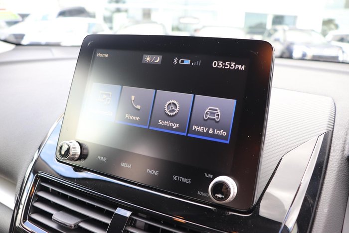 2024 Mitsubishi Eclipse Cross PHEV ES