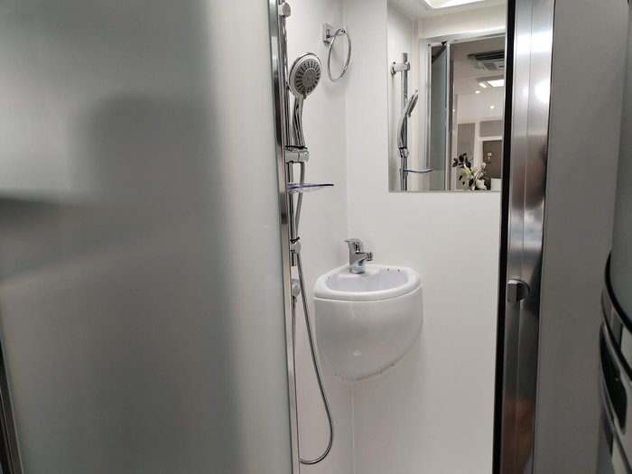 2024 JB Caravans Dirt Roader 20' Family Bunk