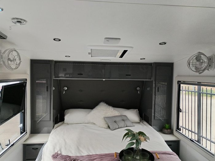 2023 JB Caravans Dirt Road Extreme 20'