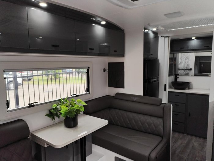 2023 JB Caravans Dirt Road Extreme 20'