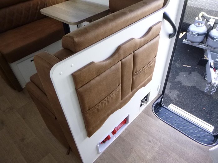 2024 JB Caravans Gator X Ev 17'10
